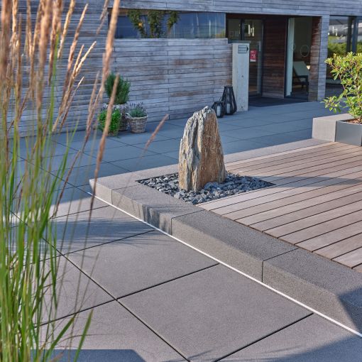 KANN Gartensteine Vios Eckstufe anthrazit 2