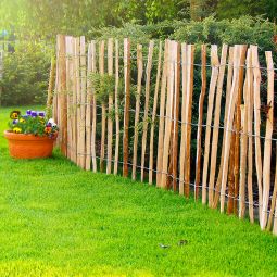 NOOR Staketenzaun Berg-Haselnuss Holzzaun 4