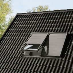NEU: VELUX Solar-Rollladen SSL 0100K 7