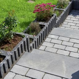 EHL Pflanzstein eckig Rasterflor anthrazit 3