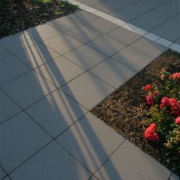 EHL Gehwegplatten anthrazit 5cm gefast 3