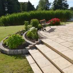 KANN Gartensteine Travino Eckstufe sandstein 3