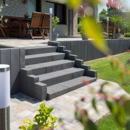 KANN Blockstufe La Tierra anthrazit 4