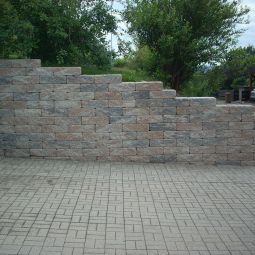 EHL Gartenmauer Mauersystem BossAntik muschelkalk 4