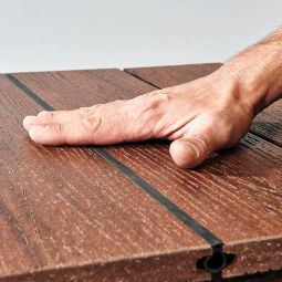 NATURinFORM WPC Fugenprofilschlauch bündig 3