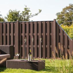 TraumGarten Sichtschutzzaun JUMBO WPC Braun 3