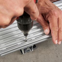 NATURinFORM Terrassen-Bodenrost Aluminium für WPC-Terrassendielen 4