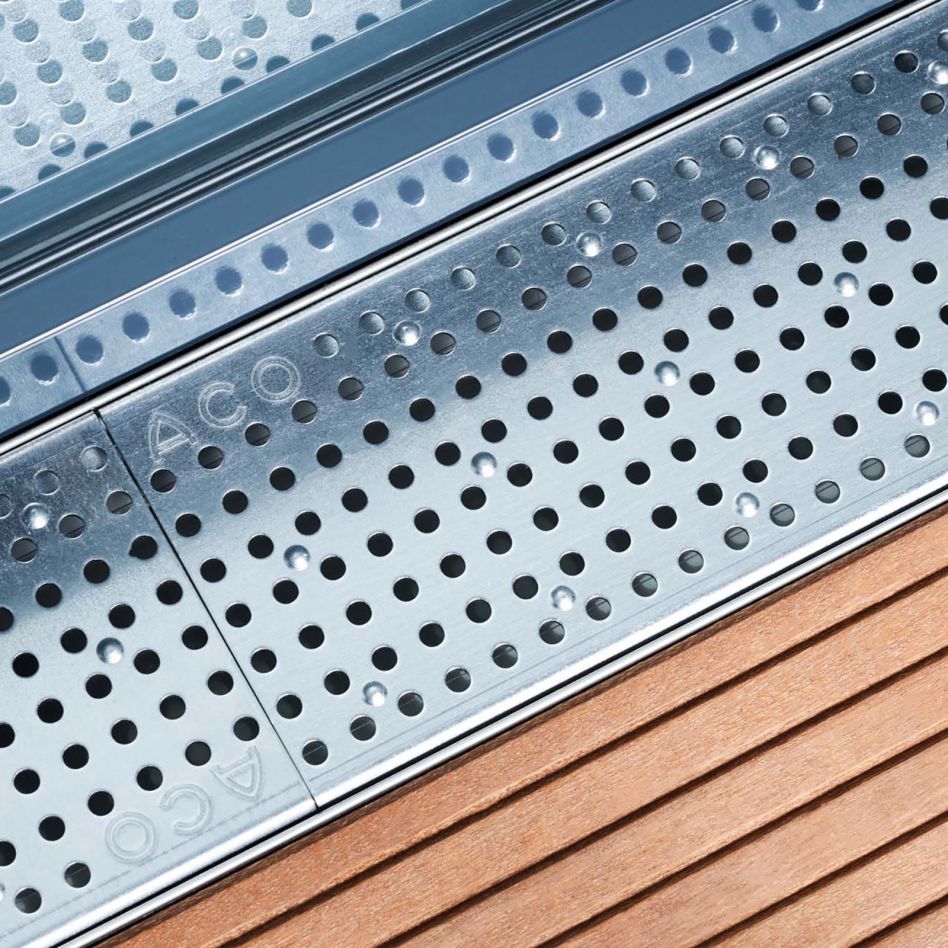 Grille caniveau ACO Profiline drainage de façade günstig