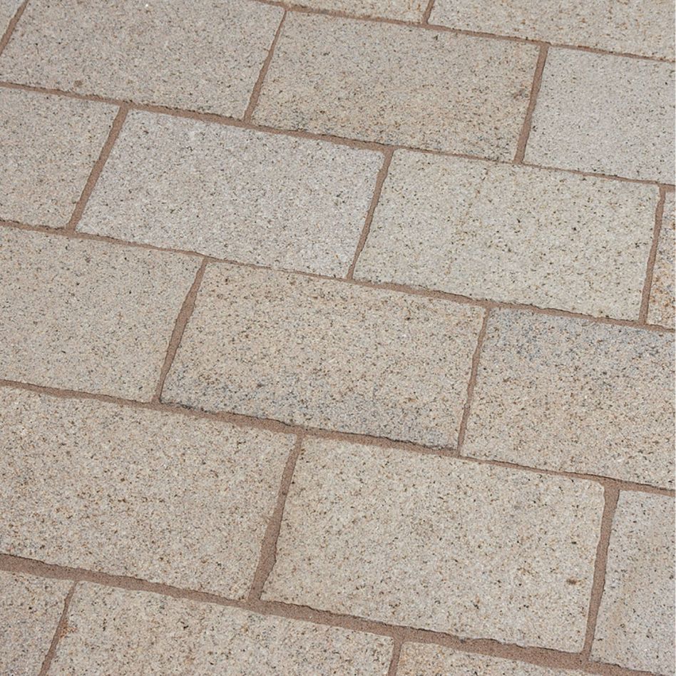Seltra Natursteine Pflasterplatten SOL AMBIENTE+ -gestockt- Granit rötlich-gelb-grau günstig