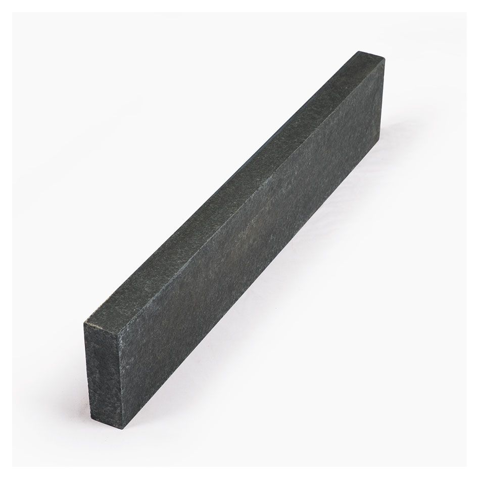 Seltra Natursteine Rasenkanten SANOKU® ELEGANCE satiniert Basalt anthrazit-schwarz günstig