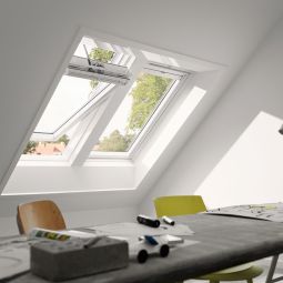 VELUX INTEGRA Solar Dachfenster GGU 007030 Kunststoff THERMO Fenster 2-fach Standard-Verglasung, inkl. Funk-Wandschalter