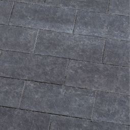 Seltra Natursteine Systempflastersteine SANOKU® ELEGANCE satiniert Basalt anthrazit-schwarz Oberfläche gesägt, geflammt & satiniert, Seiten gesägt, 20x10x5 cm