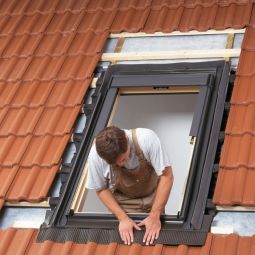VELUX Kombi-Eindeckrahmen für 3 Dachterrassen Elemente für Ziegeleindeckung