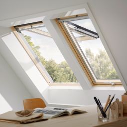 VELUX Dachfenster GPL 3066 Klapp-Schwingfenster Holz/Kiefer ENERGIE PLUS Fenster 3-fach Niedrig-Energie-Verglasung