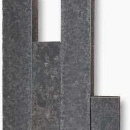 Seltra Natursteine Palisaden SANOKU® ELEGANCE satiniert Basalt anthrazit-schwarz allseits gesägt, geflammt & satiniert, Kanten gefast, verschiedene Größen