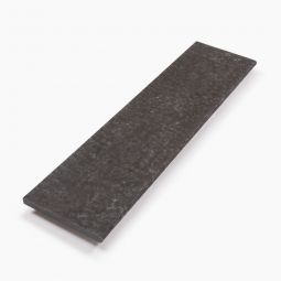 Seltra Natursteine Trittstufe SANOKU® ELEGANCE satiniert Basalt anthrazit-schwarz Oberfläche geflammt, eine Seite Rundstab geflammt & gebürstet 100x33x3 cm