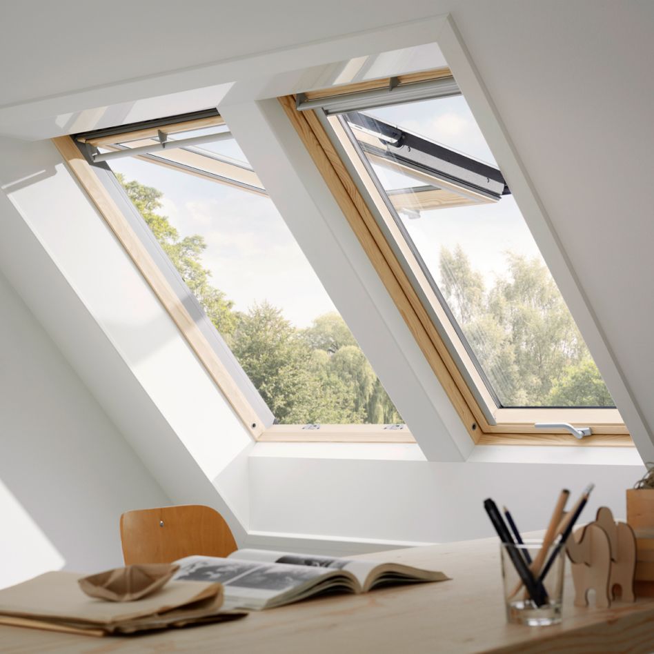 VELUX Dachfenster GPL 3066 Klapp-Schwingfenster Holz/Kiefer ENERGIE PLUS Fenster, 94x140 cm (PK08)