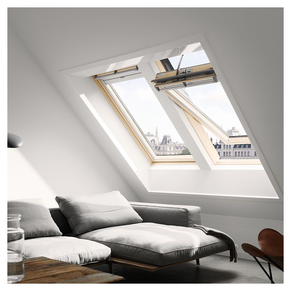 VELUX Solar Schwingfenster INTEGRA GGL 307030 Holz klar lackiert Alu THERMO Dachfenster, 94x140 cm (UK08)